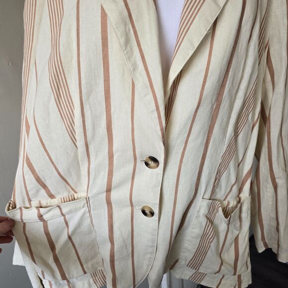 ModCloth Opportunity Linen/Viscose Blazer Cream Striped Front Pockets Light 1X - Picture 7 of 11
